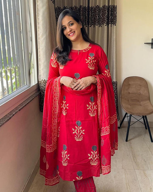 Red Cotton Printed Kurta Pant Set with Dupatta