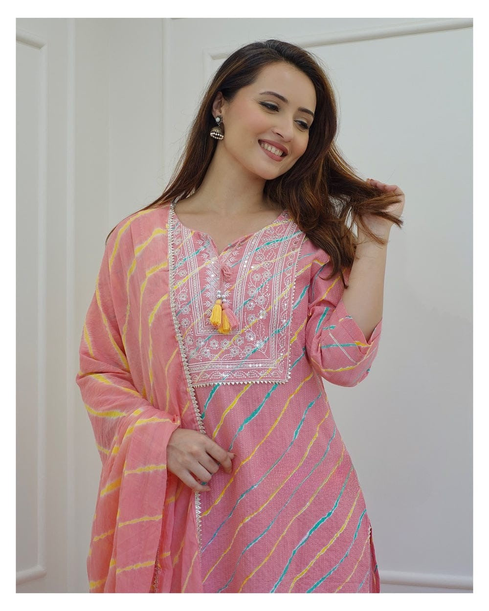 Blush Pink Leheriya Rayon Kurta Set With Dupatta